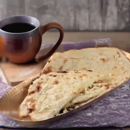 نان بالجبنة